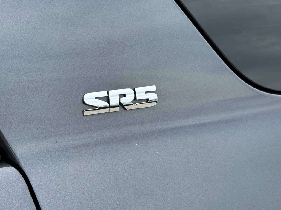2023 Toyota 4Runner Base-12