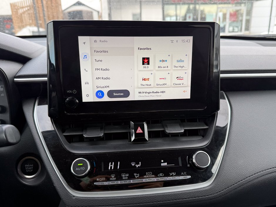 2023 Toyota Corolla Cross LE-28