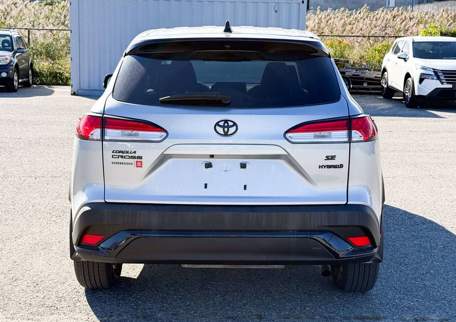 2023 Toyota Corolla Cross Hybrid SE-5