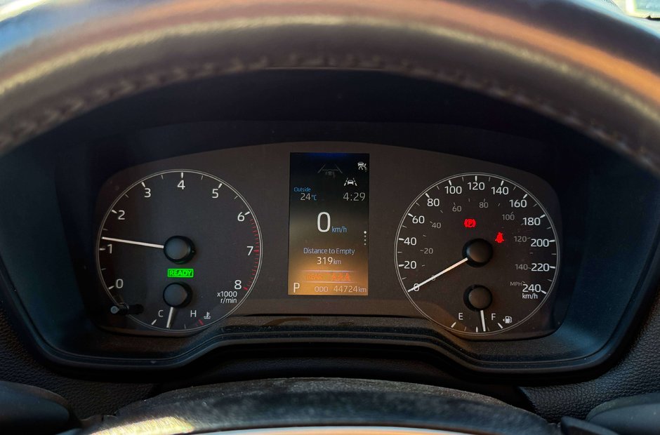 2023 Toyota Corolla Cross Hybrid SE-14