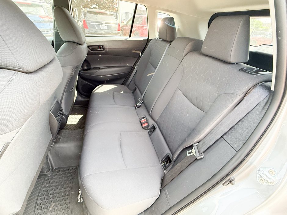2024 Toyota Corolla Cross LE-10