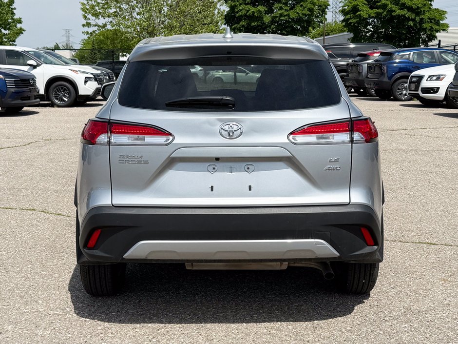 2024 Toyota Corolla Cross LE-5