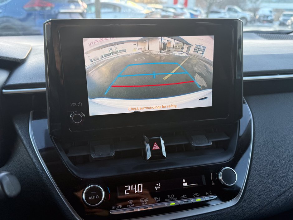 2023 Toyota Corolla LE-23