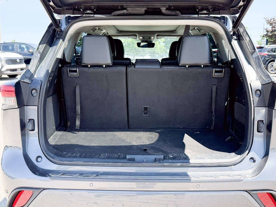 2023 Toyota Highlander Hybrid Limited-13