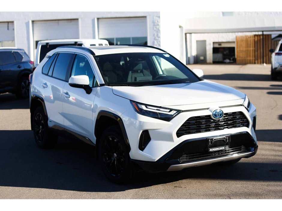 2022 Toyota RAV4 Hybrid SE-1