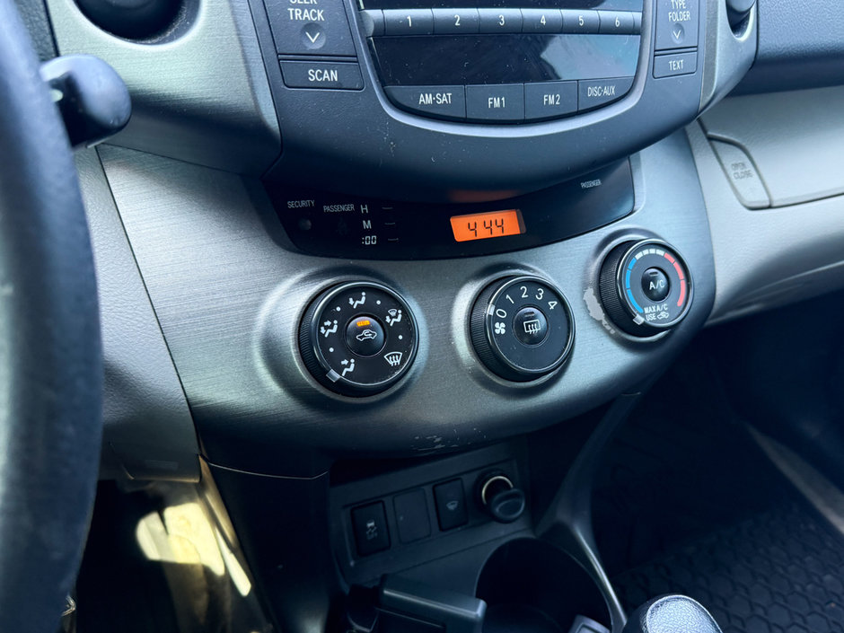 2011 Toyota RAV4 Base-10