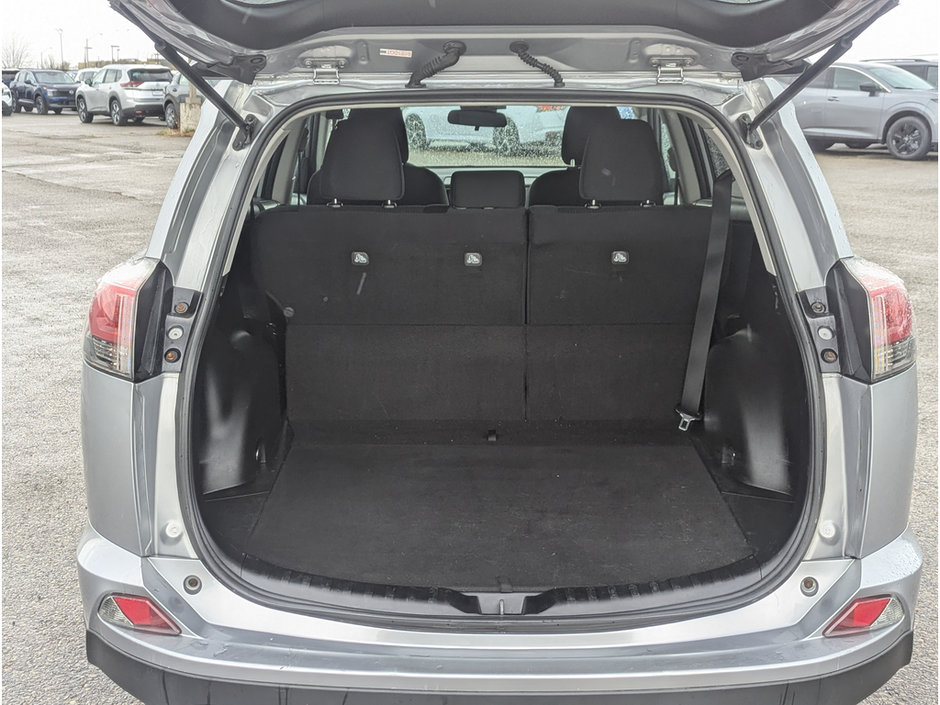 2017 Toyota RAV4 LE-12