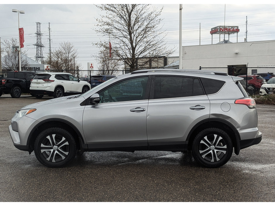 2017 Toyota RAV4 LE-4