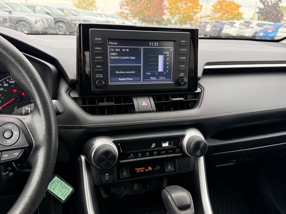 2022 Toyota RAV4 LE-16