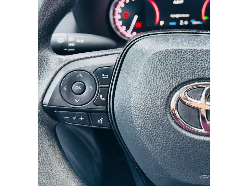 2023 Toyota RAV4 LE-15