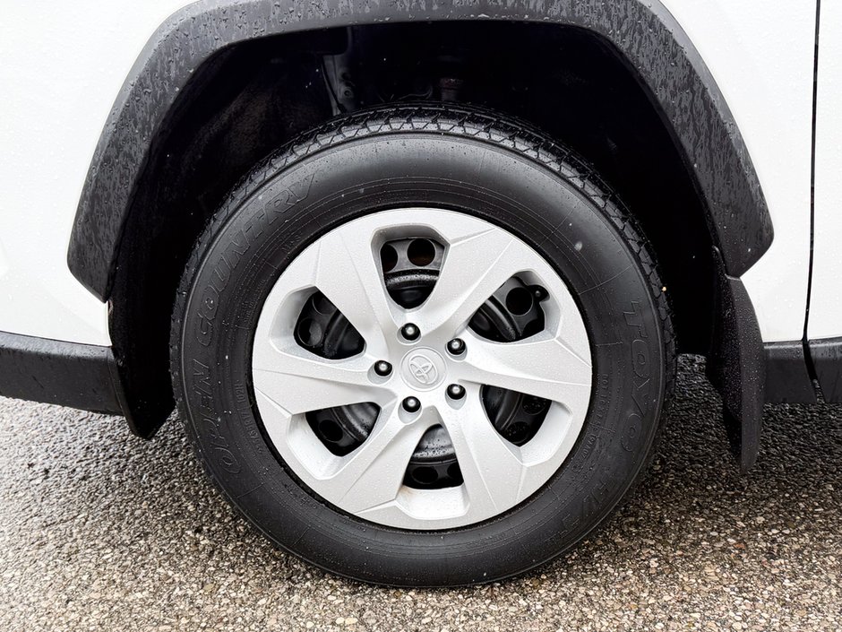 2023 Toyota RAV4 LE-11