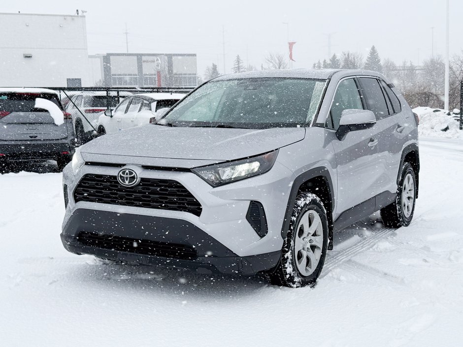 2023 Toyota RAV4 LE-2