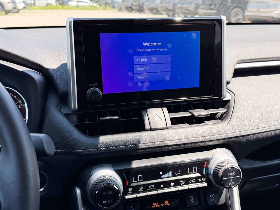 2023 Toyota RAV4 XLE-20