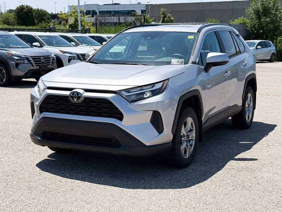 2023 Toyota RAV4 XLE-3