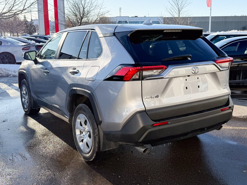 2024 Toyota RAV4 LE-4