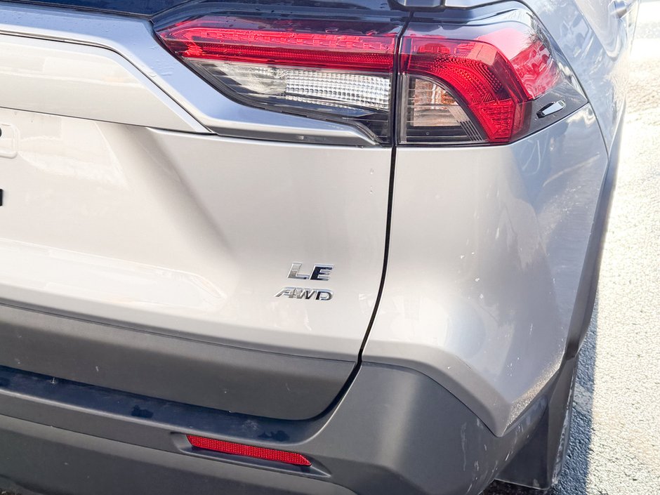 2024 Toyota RAV4 LE-11