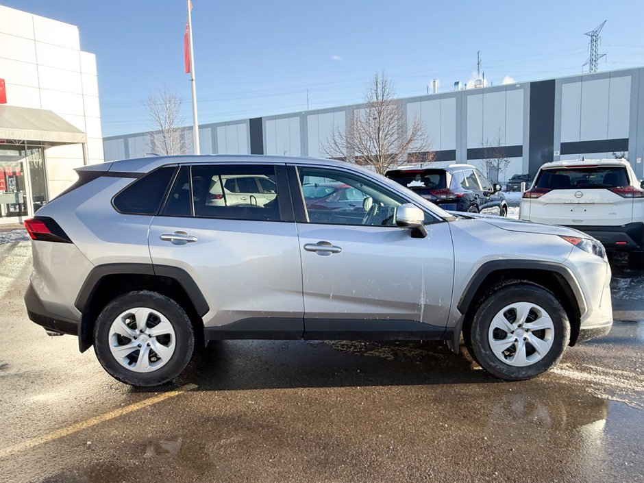 2024 Toyota RAV4 LE-7