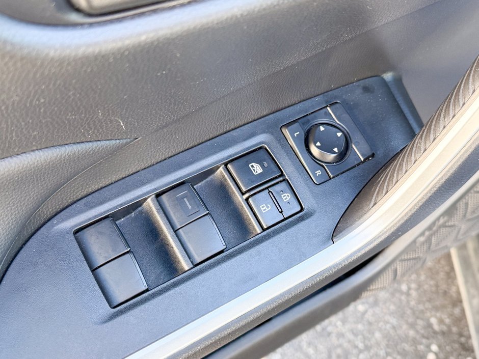 2024 Toyota RAV4 LE-14