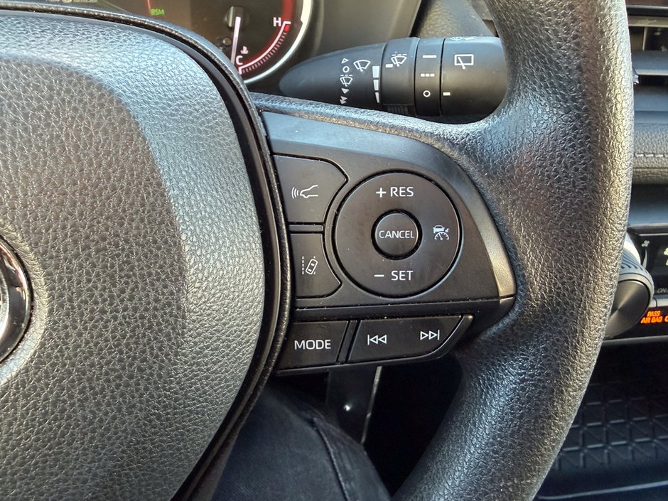 2024 Toyota RAV4 LE-21