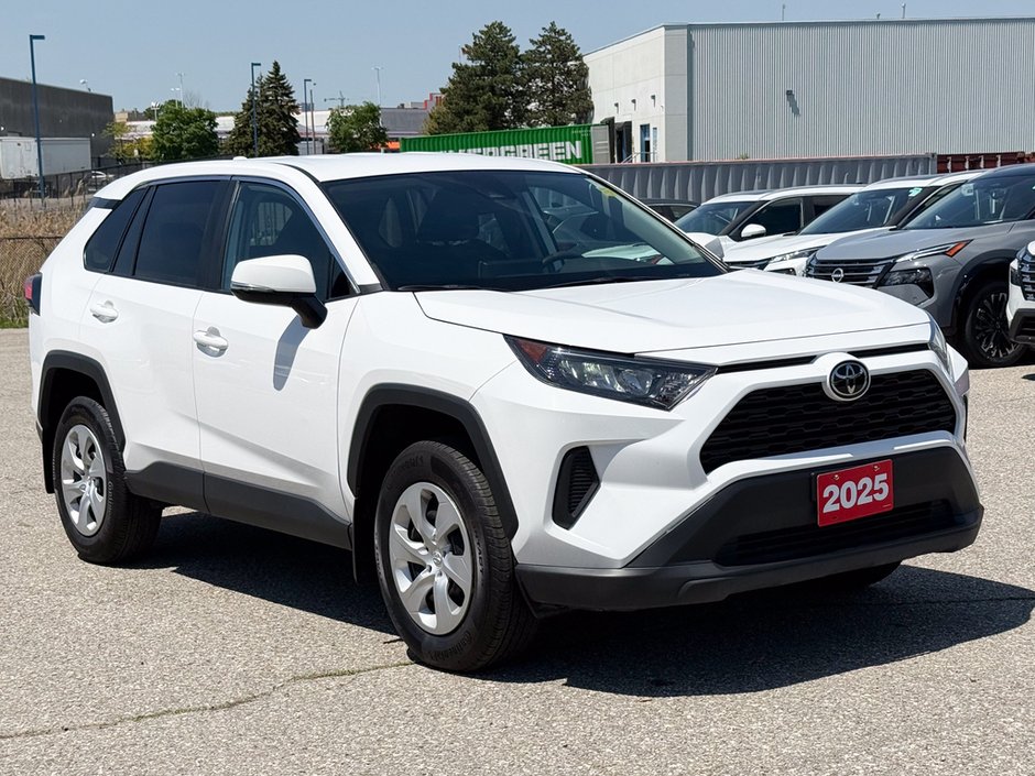 2025 Toyota RAV4 LE-8