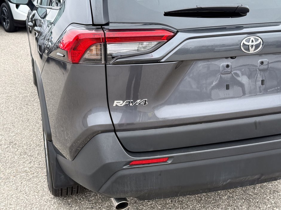 2025 Toyota RAV4 LE-11