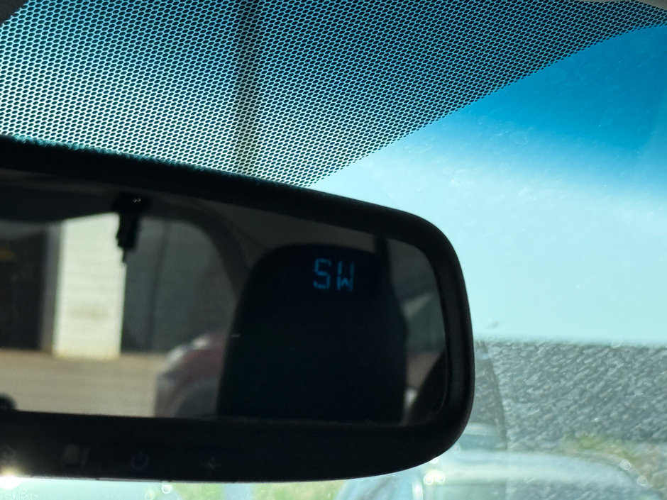 2017 Toyota Sienna SE-25