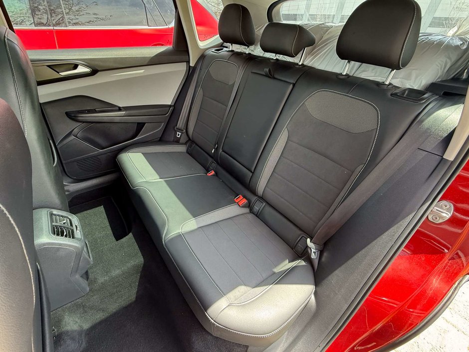 2023 Volkswagen Taos Comfortline-19
