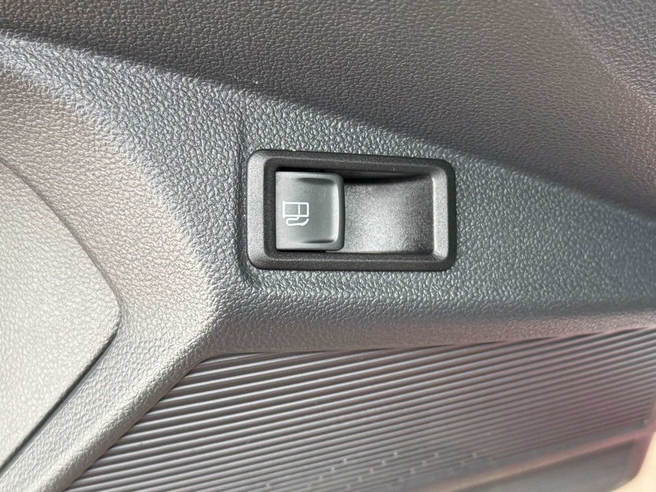 2023 Volkswagen Taos Comfortline-16