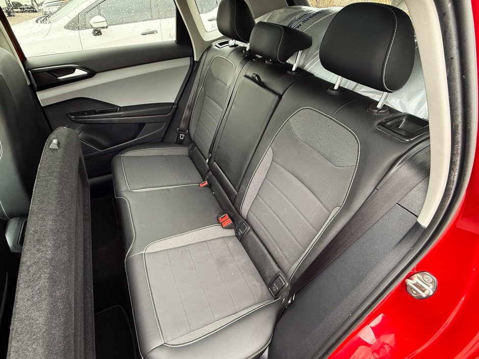 2023 Volkswagen Taos Comfortline-18