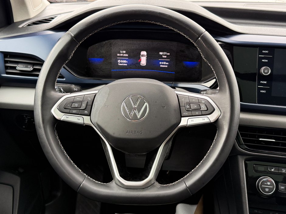 2023 Volkswagen Taos Comfortline-23