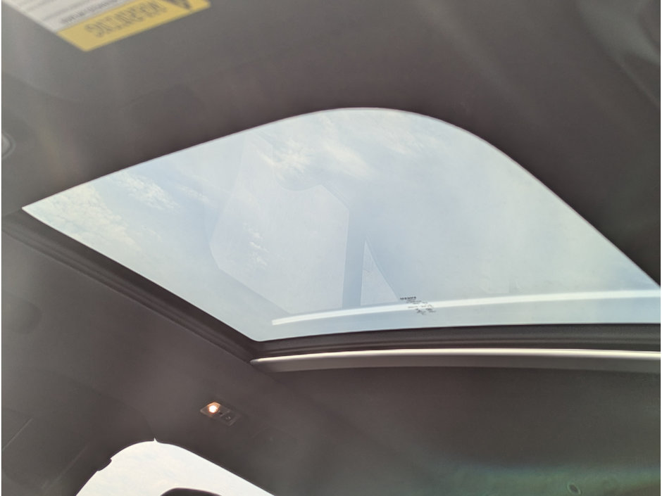 2021 Volvo XC40 R-Design-28