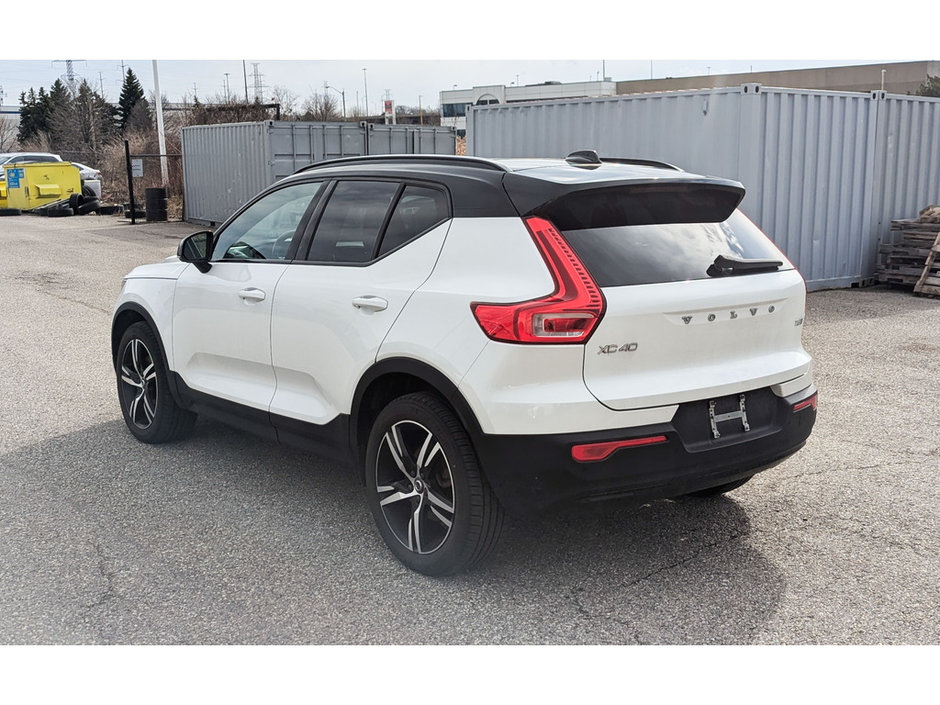 2021 Volvo XC40 R-Design-5