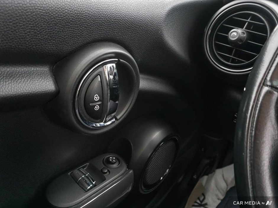 2016 MINI Cooper Hardtop LOW KMS + AUTO-18
