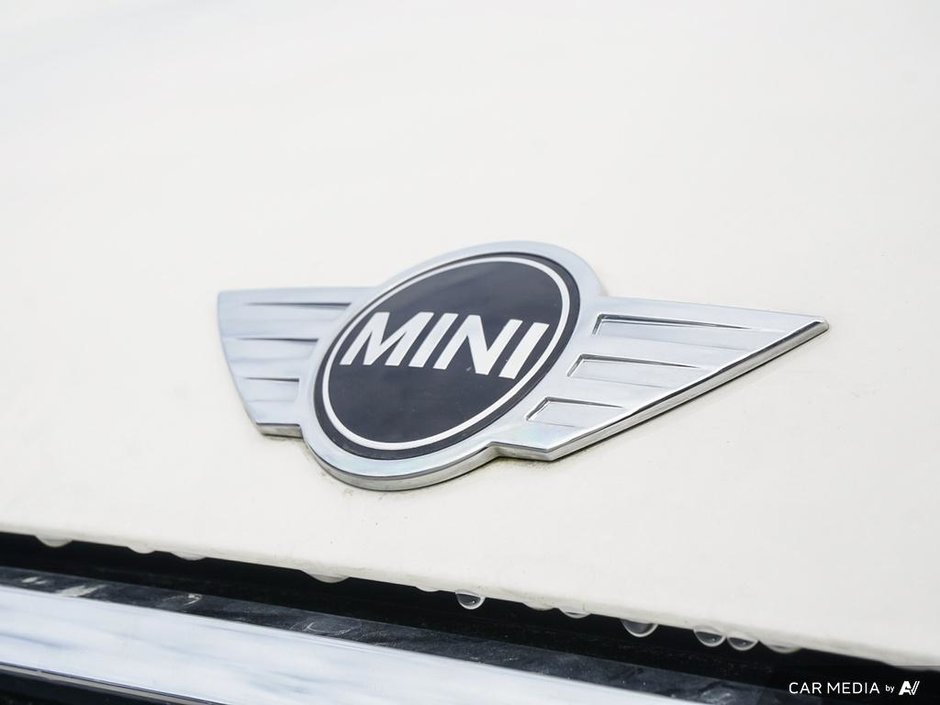 2016 MINI Cooper Hardtop LOW KMS + AUTO-7