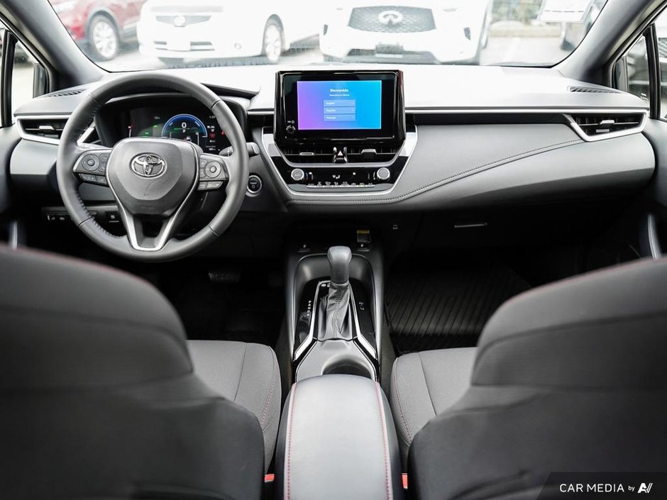 2023 Toyota Corolla SE AWD + LOW KMS-17