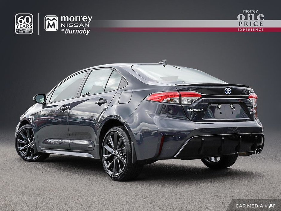 2023 Toyota Corolla SE AWD + LOW KMS-3