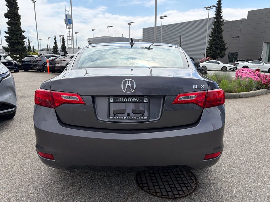 2015 Acura ILX Tech at-7