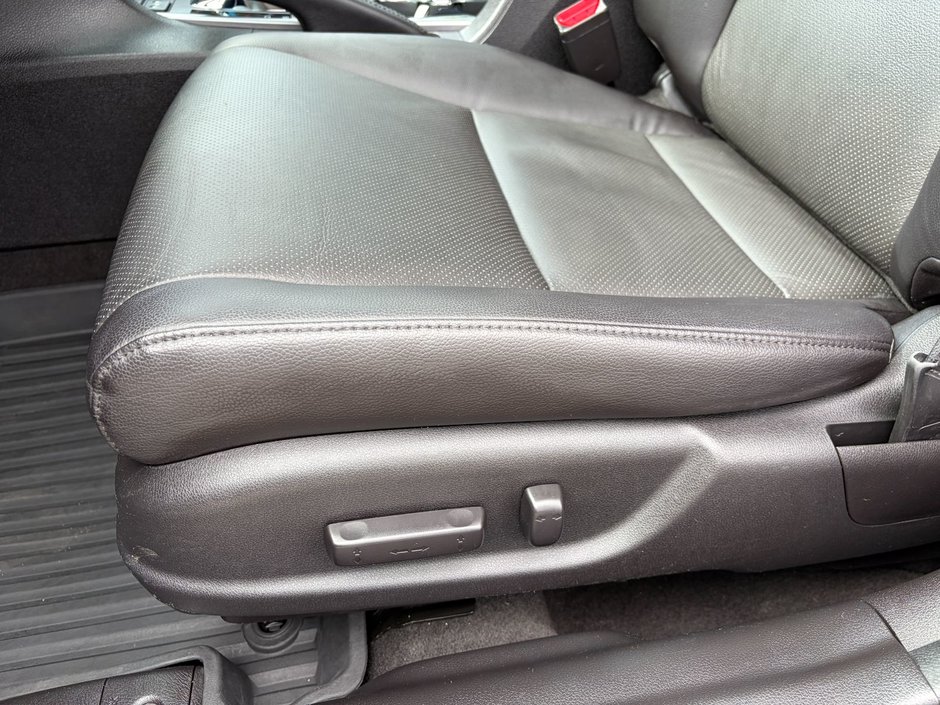 2015 Acura ILX Tech at-19