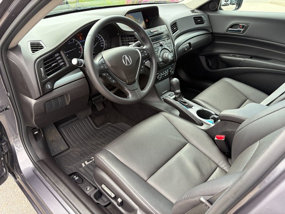 2015 Acura ILX Tech at-15