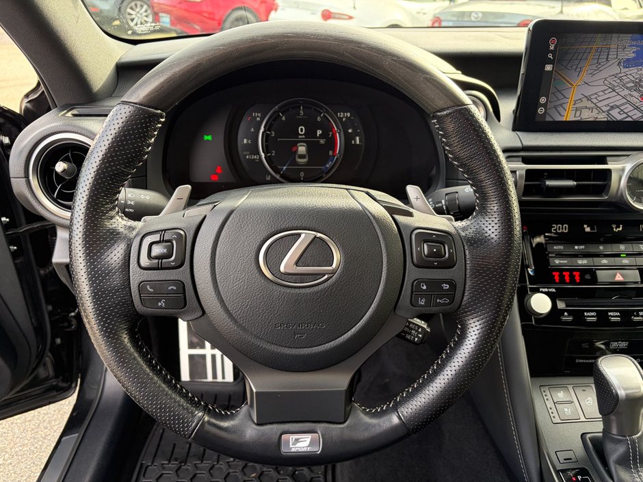 2022 Lexus IS 350 AWD-17