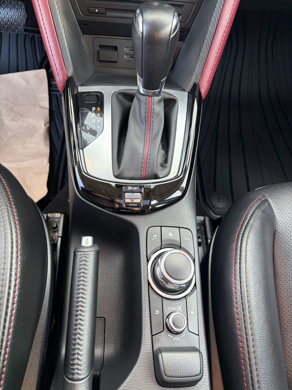 2018 Mazda CX-3 GT AWD at-18