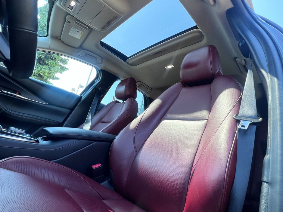 2022 Mazda CX-30 GT AWD 2.5L I4 T at-11