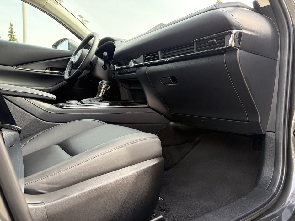 2022 Mazda CX-30 GS AWD at-16