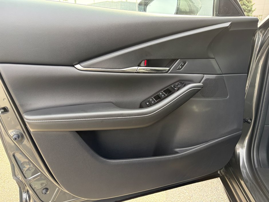 2022 Mazda CX-30 GS AWD at-20