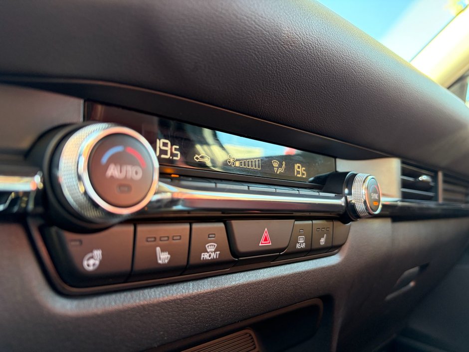 2022 Mazda CX-30 GT AWD 2.5L I4 T at-28