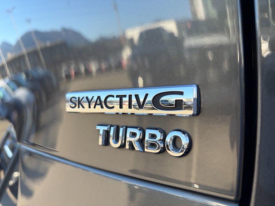 2022 Mazda CX-30 GT AWD 2.5L I4 T at-9