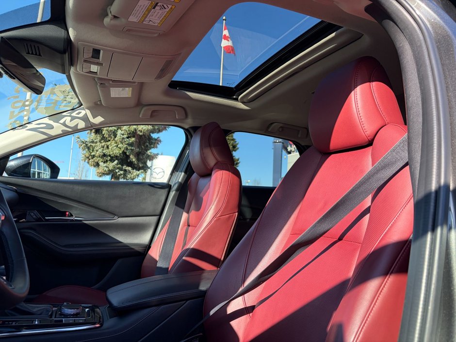 2022 Mazda CX-30 GT AWD 2.5L I4 T at-18