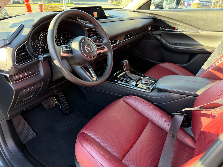 2022 Mazda CX-30 GT AWD 2.5L I4 T at-16