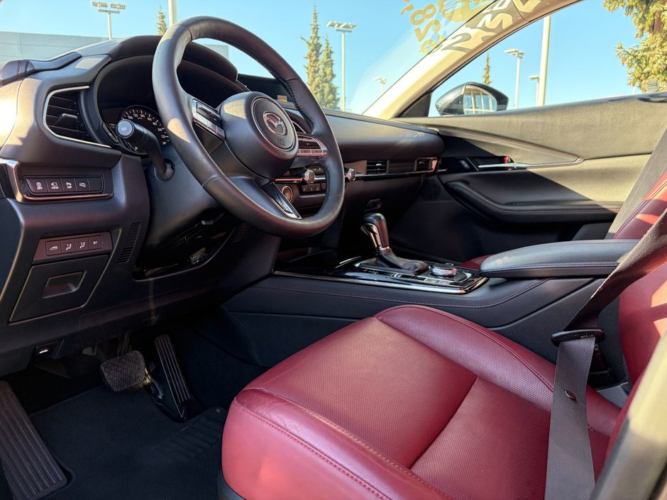 2022 Mazda CX-30 GT AWD 2.5L I4 T at-17