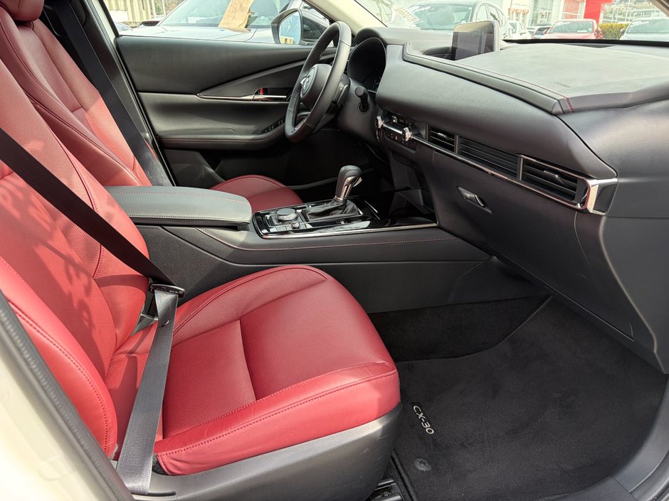 2023 Mazda CX-30 GT AWD 2.5L I4 T at-17